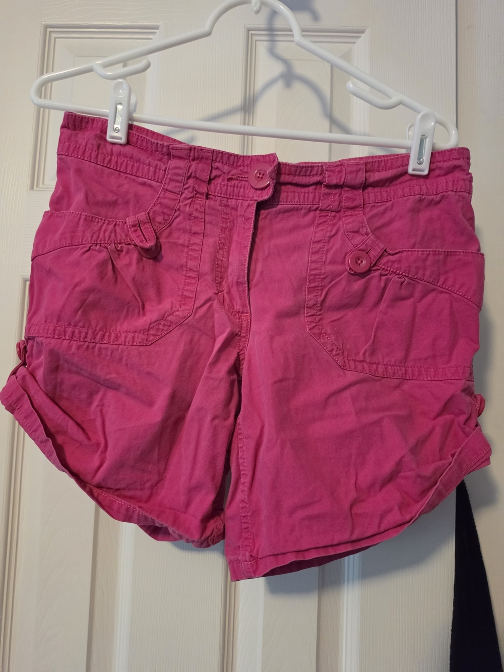 H&M Pink Cargo Shorts with Buttoned Pockets